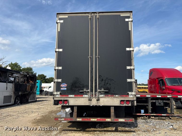 image for item YA4556 2018 Utility VS2DX dry van trailer