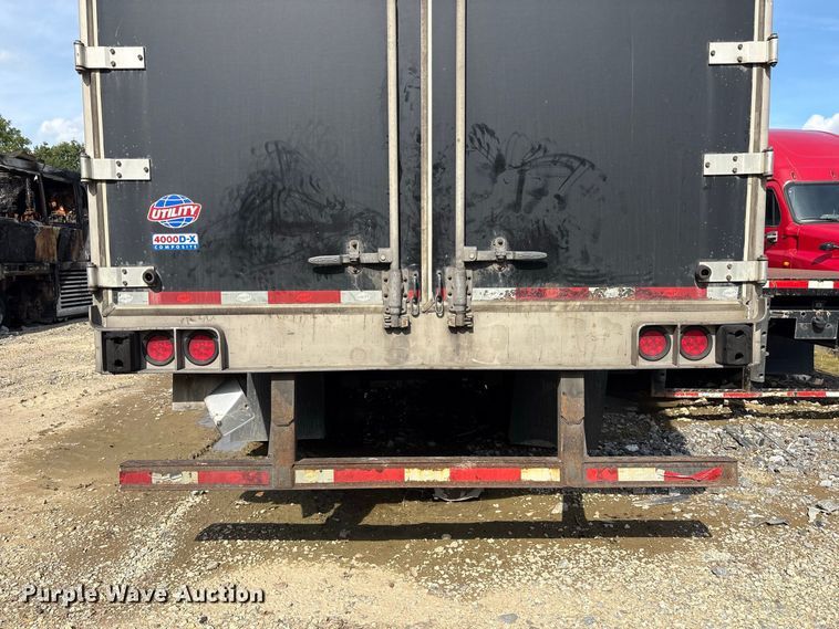 image for item YA4556 2018 Utility VS2DX dry van trailer
