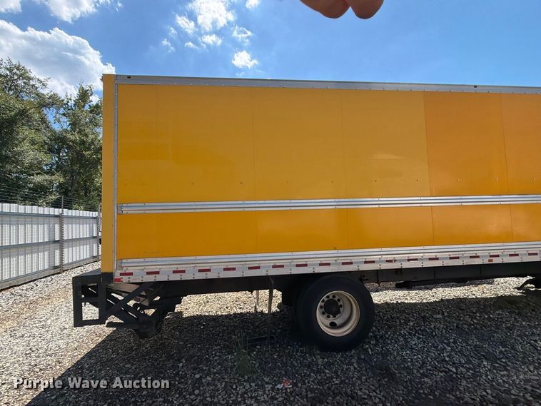 image for item YA4624 2018 International MA025 box truck