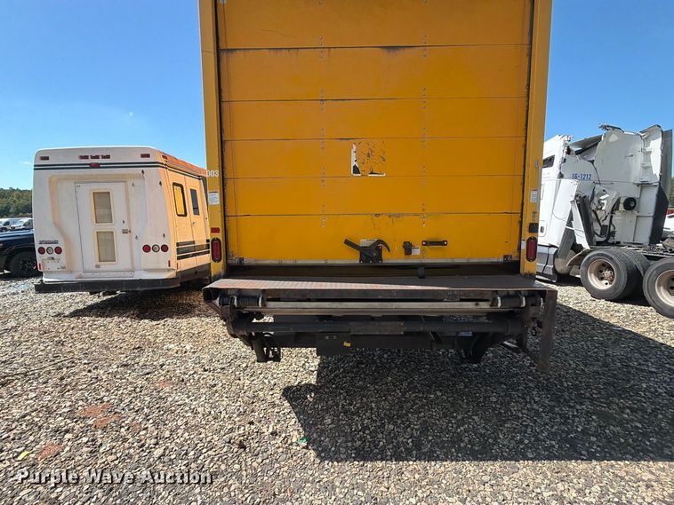 image for item YA4624 2018 International MA025 box truck