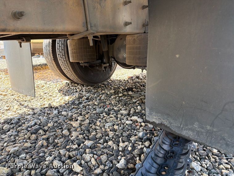 image for item YA4624 2018 International MA025 box truck