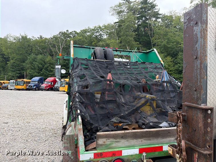 image for item YA4636 2017 International 8600 toter truck