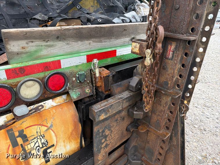 image for item YA4636 2017 International 8600 toter truck