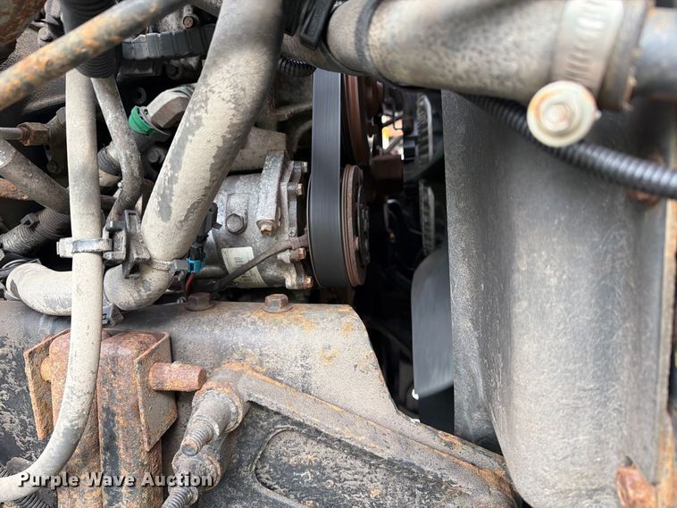 image for item YA4636 2017 International 8600 toter truck