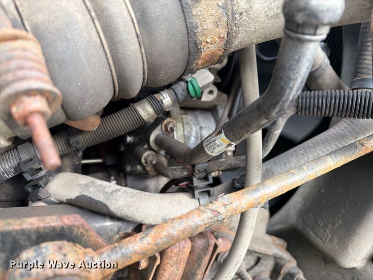 image for item YA4636 2017 International 8600 toter truck