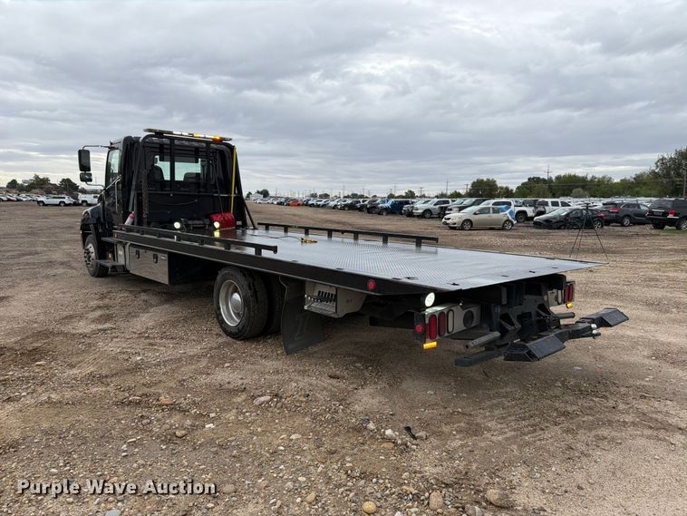 image for item YA4657 2020 Hino 258 rollback truck