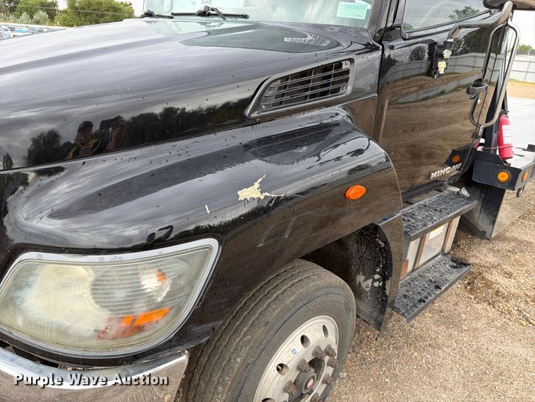 image for item YA4657 2020 Hino 258 rollback truck