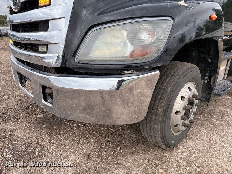 image for item YA4657 2020 Hino 258 rollback truck