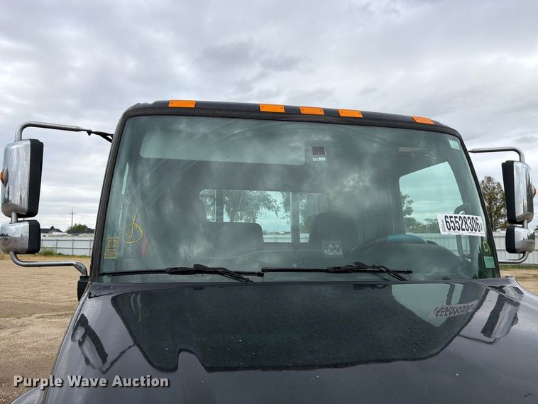 image for item YA4657 2020 Hino 258 rollback truck
