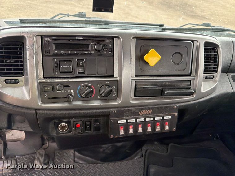 image for item YA4657 2020 Hino 258 rollback truck