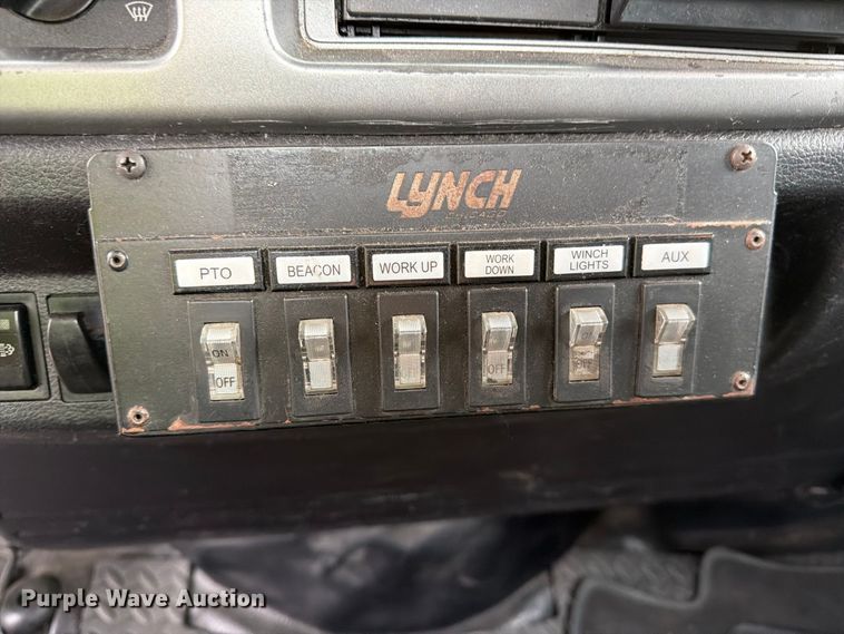 image for item YA4657 2020 Hino 258 rollback truck