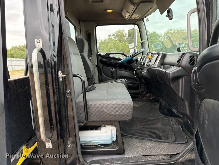 image for item YA4657 2020 Hino 258 rollback truck