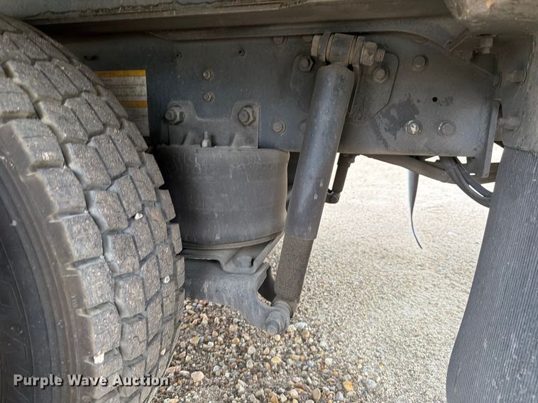 image for item YA4657 2020 Hino 258 rollback truck