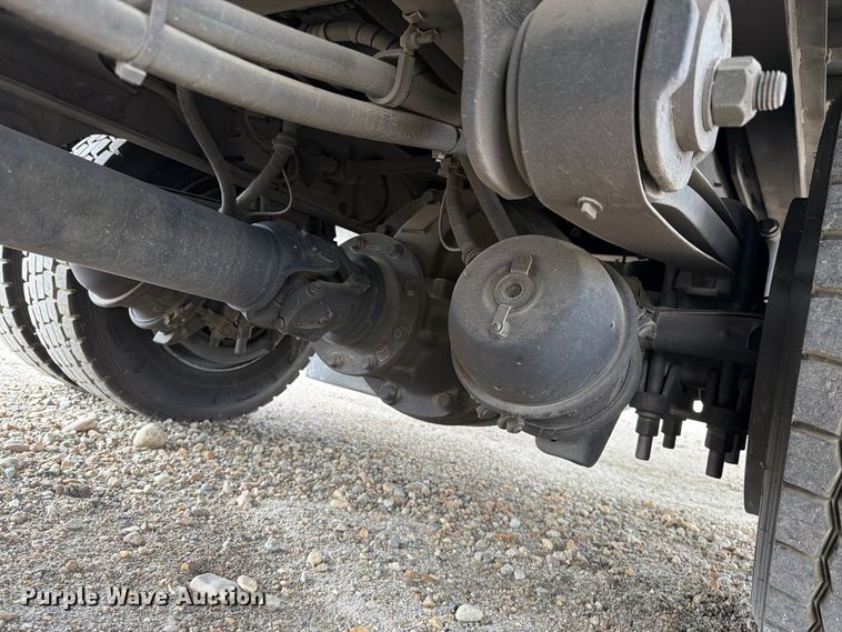 image for item YA4657 2020 Hino 258 rollback truck