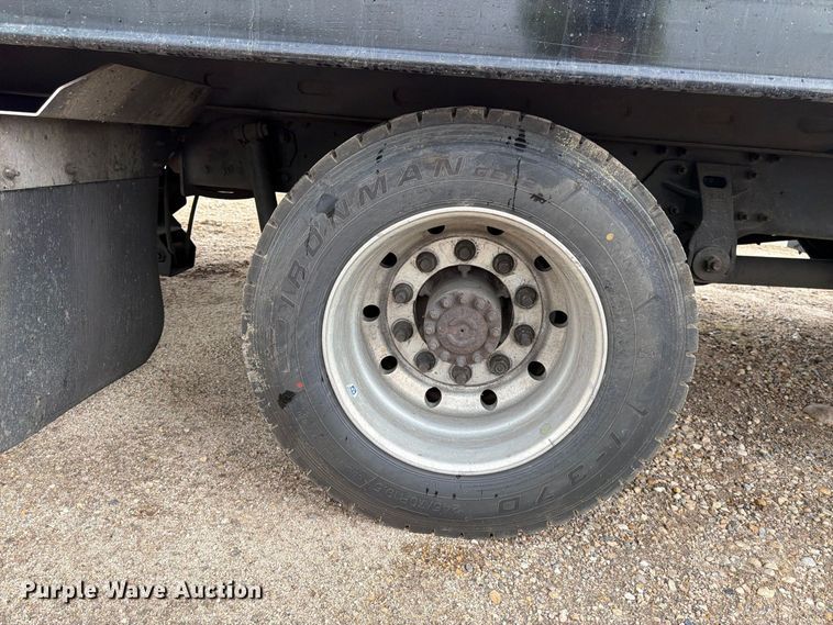 image for item YA4657 2020 Hino 258 rollback truck