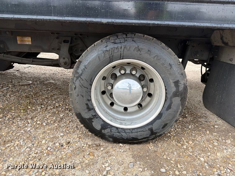 image for item YA4657 2020 Hino 258 rollback truck