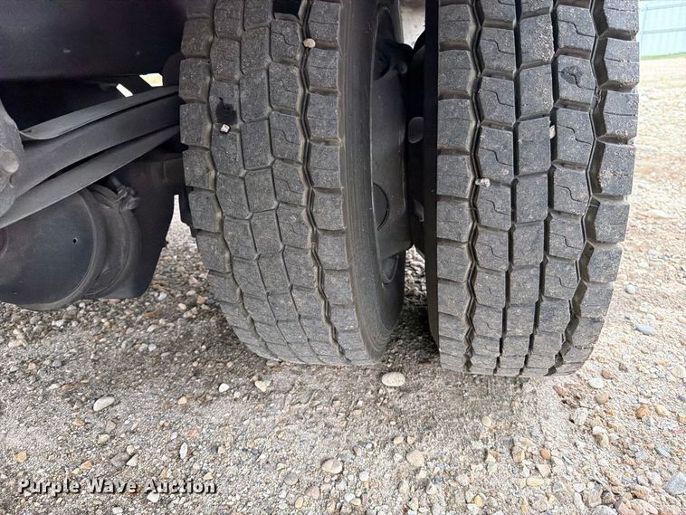 image for item YA4657 2020 Hino 258 rollback truck