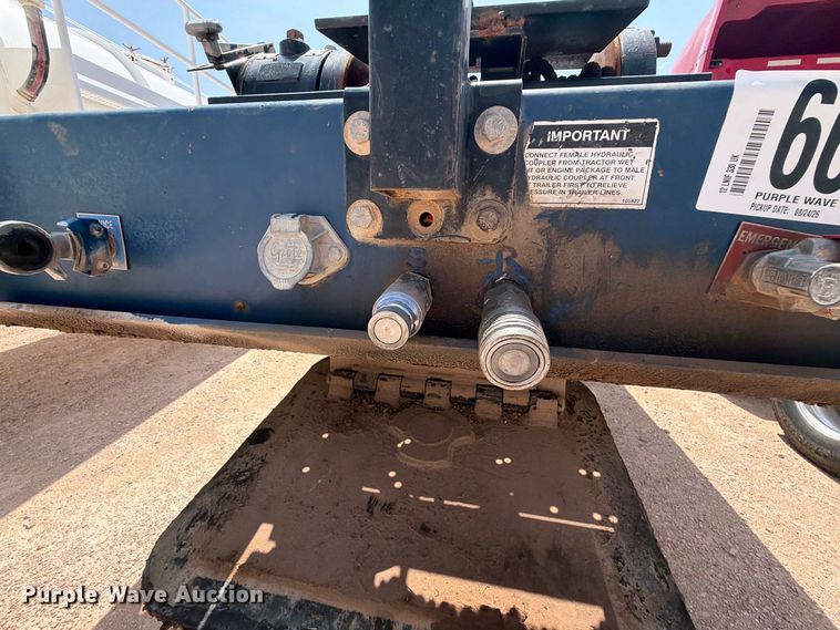 image for item YA4746 2012 Landoll Corporation drop tilt deck equipment trailer