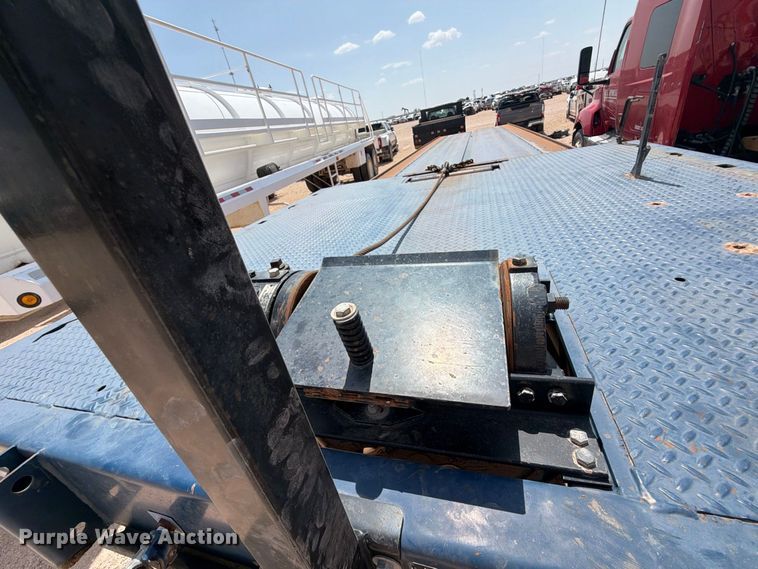 image for item YA4746 2012 Landoll Corporation drop tilt deck equipment trailer