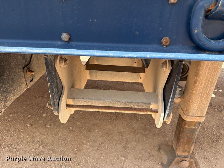 image for item YA4746 2012 Landoll Corporation drop tilt deck equipment trailer