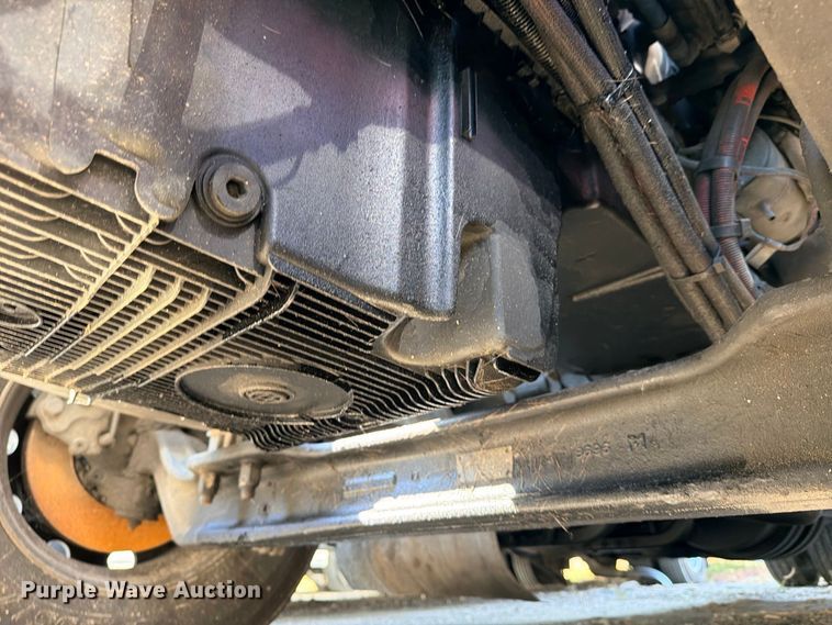image for item YA4835 2020 Kenworth T680 semi truck