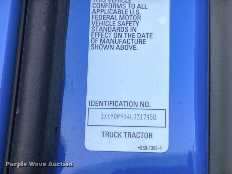 image for item YA4835 2020 Kenworth T680 semi truck