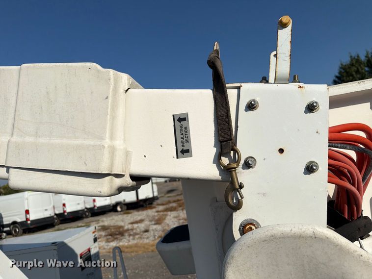 image for item YA4883 2018 Ford F550 Super Duty bucket truck
