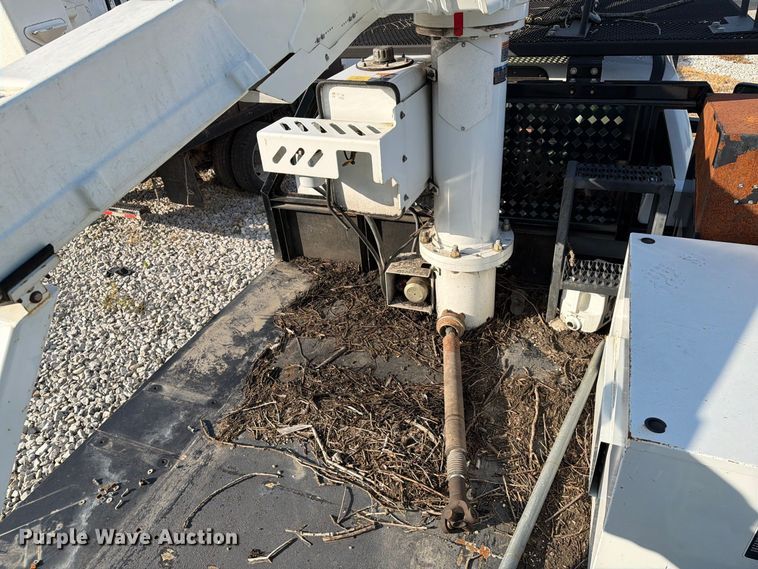image for item YA4883 2018 Ford F550 Super Duty bucket truck