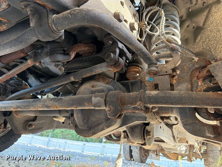 image for item YA4883 2018 Ford F550 Super Duty bucket truck