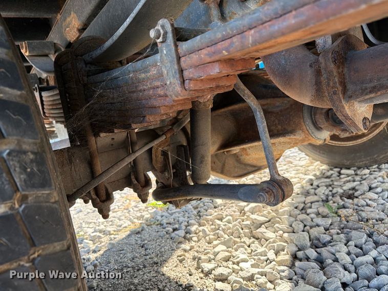 image for item YA4883 2018 Ford F550 Super Duty bucket truck