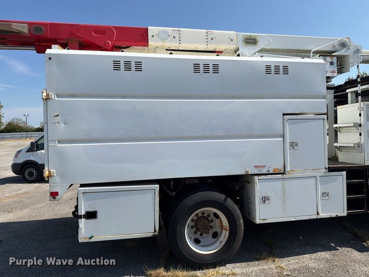 image for item YA4884 2015 Ford F750 Super Duty forestry bucket truck