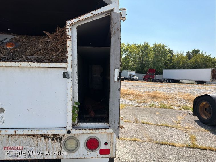 image for item YA4884 2015 Ford F750 Super Duty forestry bucket truck