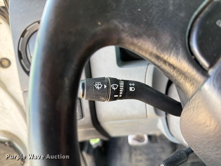 image for item YA4884 2015 Ford F750 Super Duty forestry bucket truck