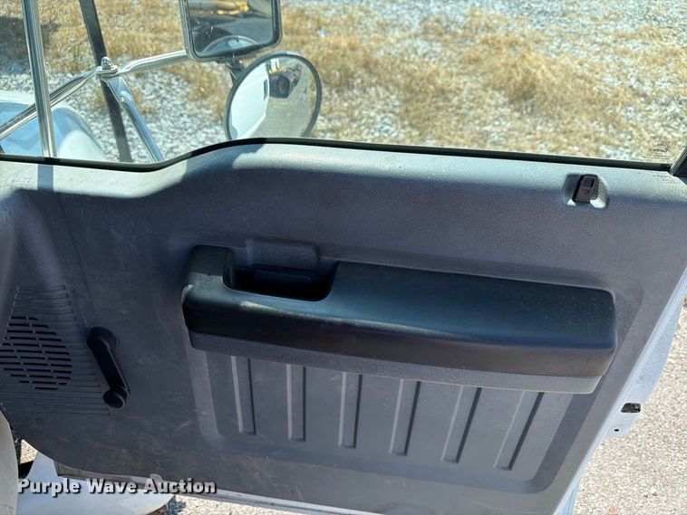 image for item YA4884 2015 Ford F750 Super Duty forestry bucket truck