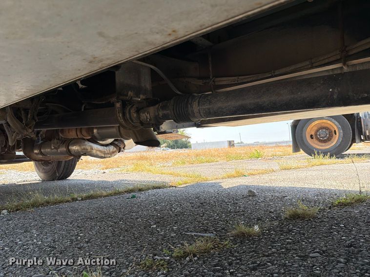 image for item YA4884 2015 Ford F750 Super Duty forestry bucket truck
