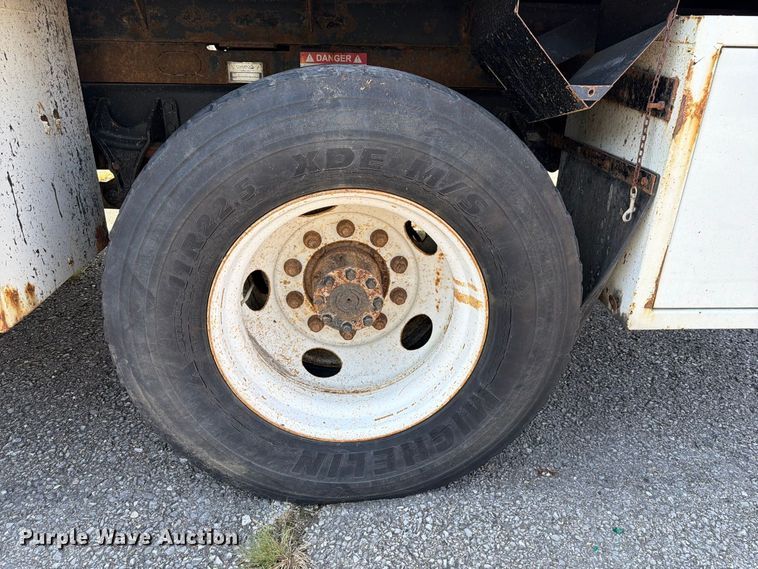 image for item YA4884 2015 Ford F750 Super Duty forestry bucket truck