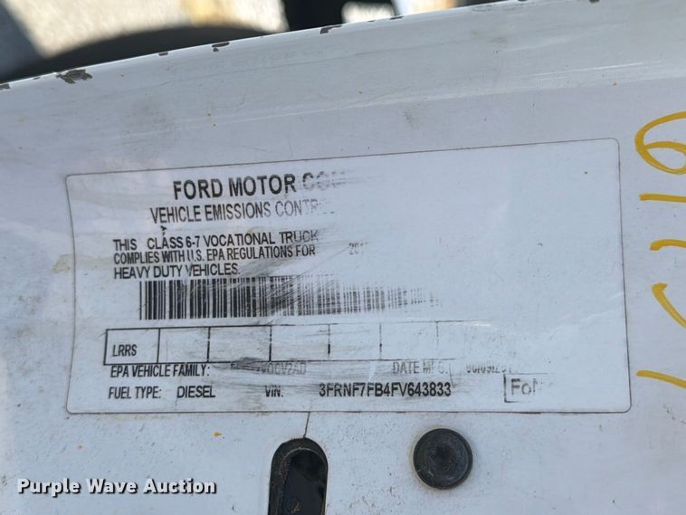 image for item YA4884 2015 Ford F750 Super Duty forestry bucket truck