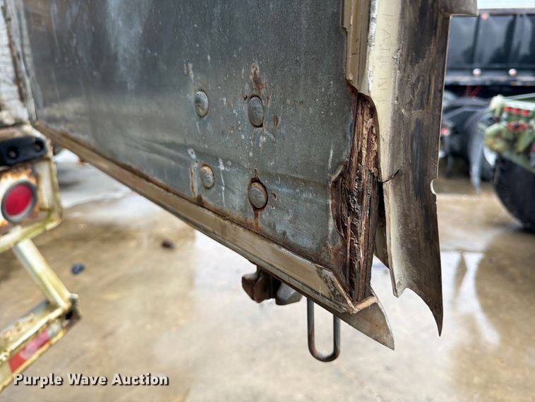 image for item YA5013 2000 Monon MA3-32-ST-53W dry van trailer