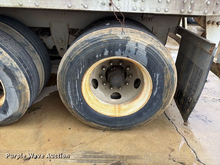 image for item YA5013 2000 Monon MA3-32-ST-53W dry van trailer