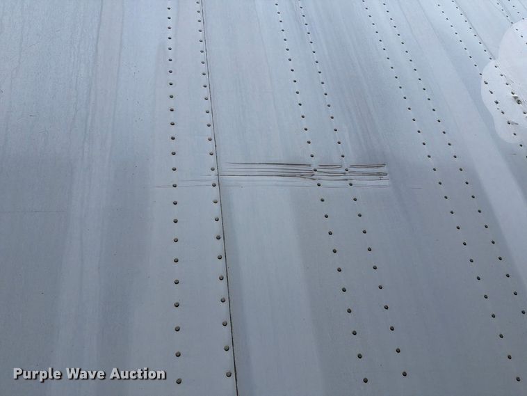 image for item YA5014 2000 Strick dry van trailer