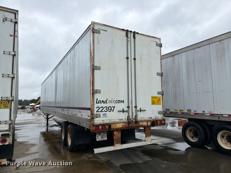 image for item YA5015 2001 Hyundai VI25301580SA dry van trailer