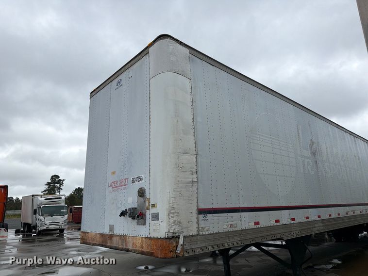 image for item YA5015 2001 Hyundai VI25301580SA dry van trailer