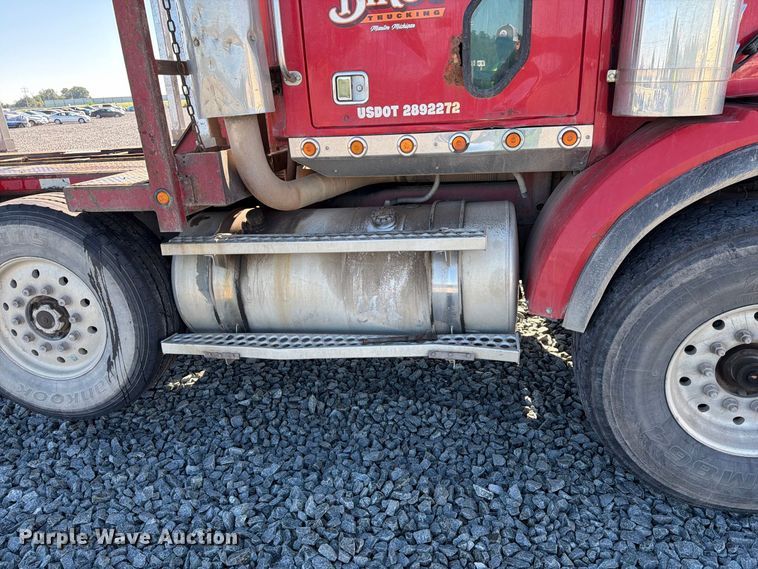 image for item YA5027 2006 Western Star 4900 crane truck