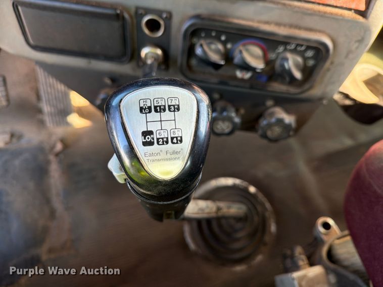 image for item YA5027 2006 Western Star 4900 crane truck