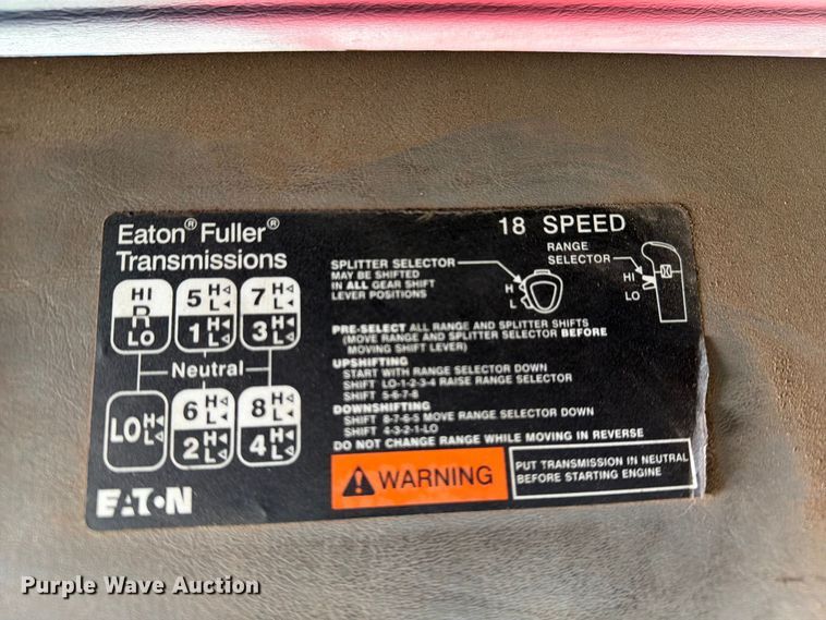 image for item YA5027 2006 Western Star 4900 crane truck