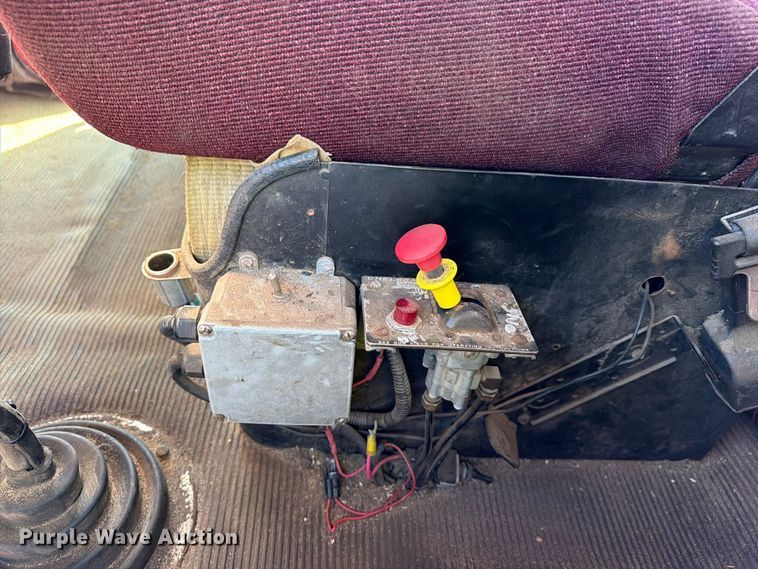 image for item YA5027 2006 Western Star 4900 crane truck