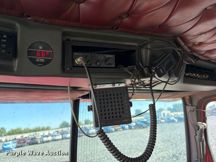 image for item YA5027 2006 Western Star 4900 crane truck