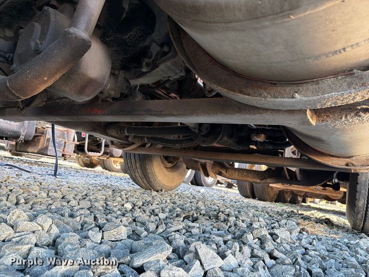 image for item YA5027 2006 Western Star 4900 crane truck