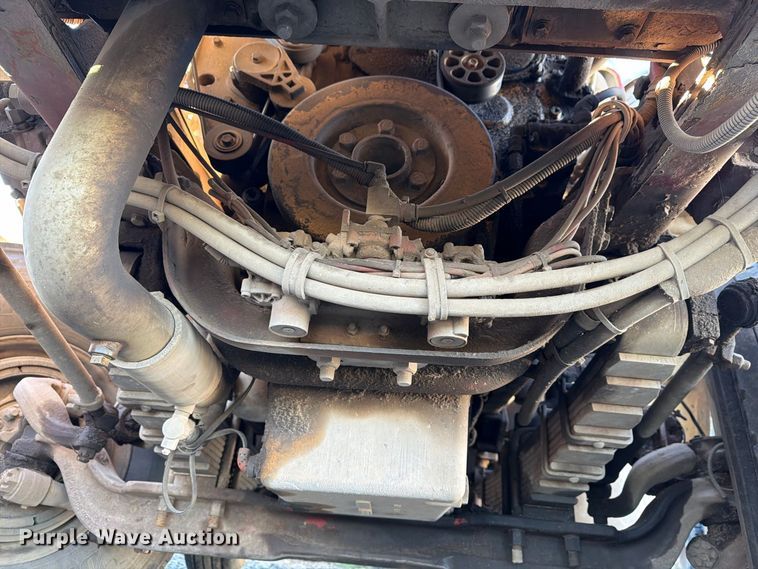 image for item YA5027 2006 Western Star 4900 crane truck