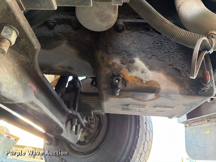 image for item YA5027 2006 Western Star 4900 crane truck